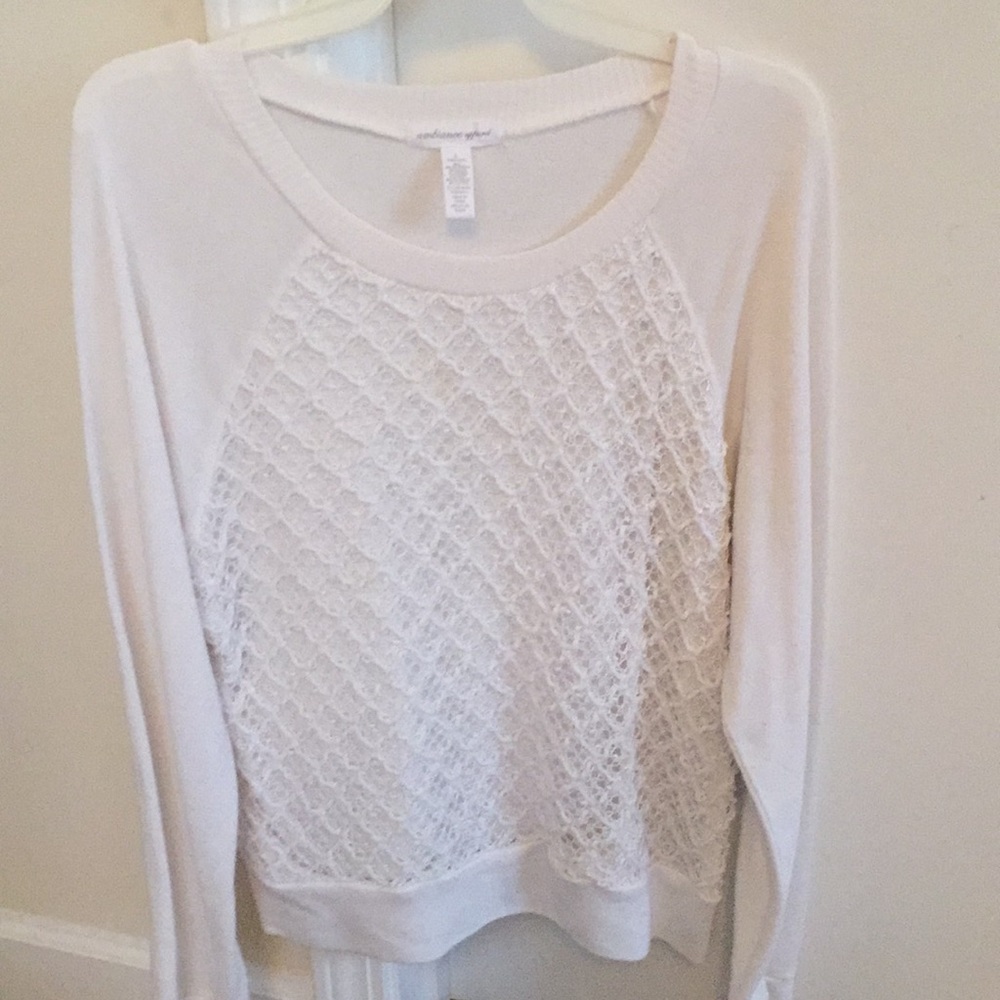 Women’s sweater